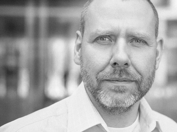Why Smart And Experienced People Fail