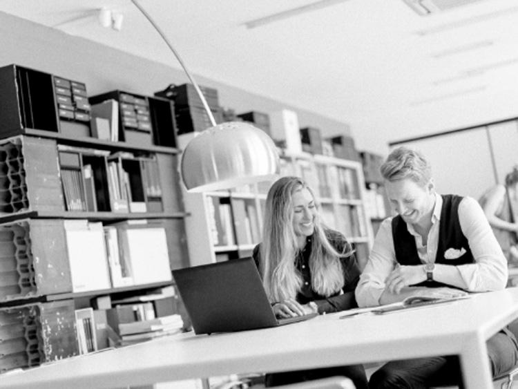How to Handle Micromanaging Bosses