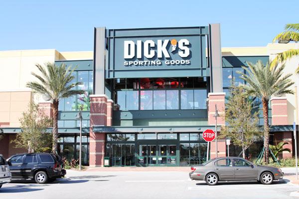 Dick's Sporting Goods to Open 150 Stores By 2018