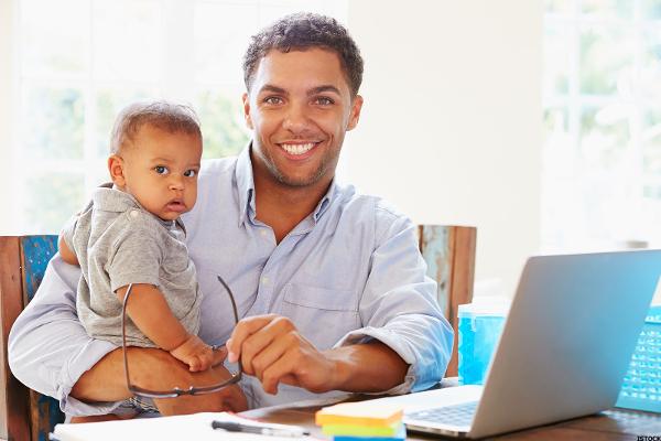 How to Deal with the Anxiety of Returning to Work (after a Parental Leave).